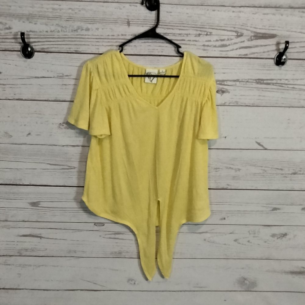 "Janet Chung" woman's shirt 